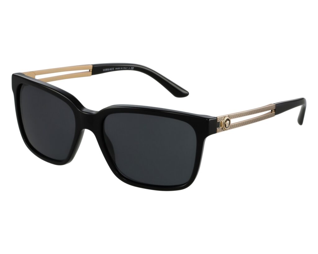 7Ray-Ban vs. Versace